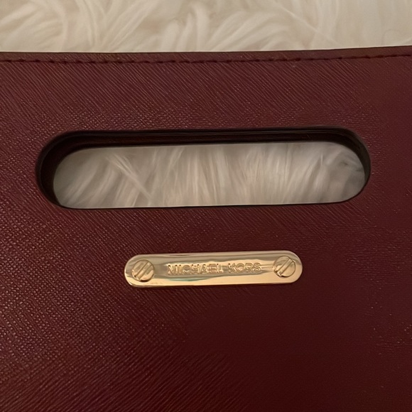 Michael Kors Clutch with strap - Picture 11 of 14